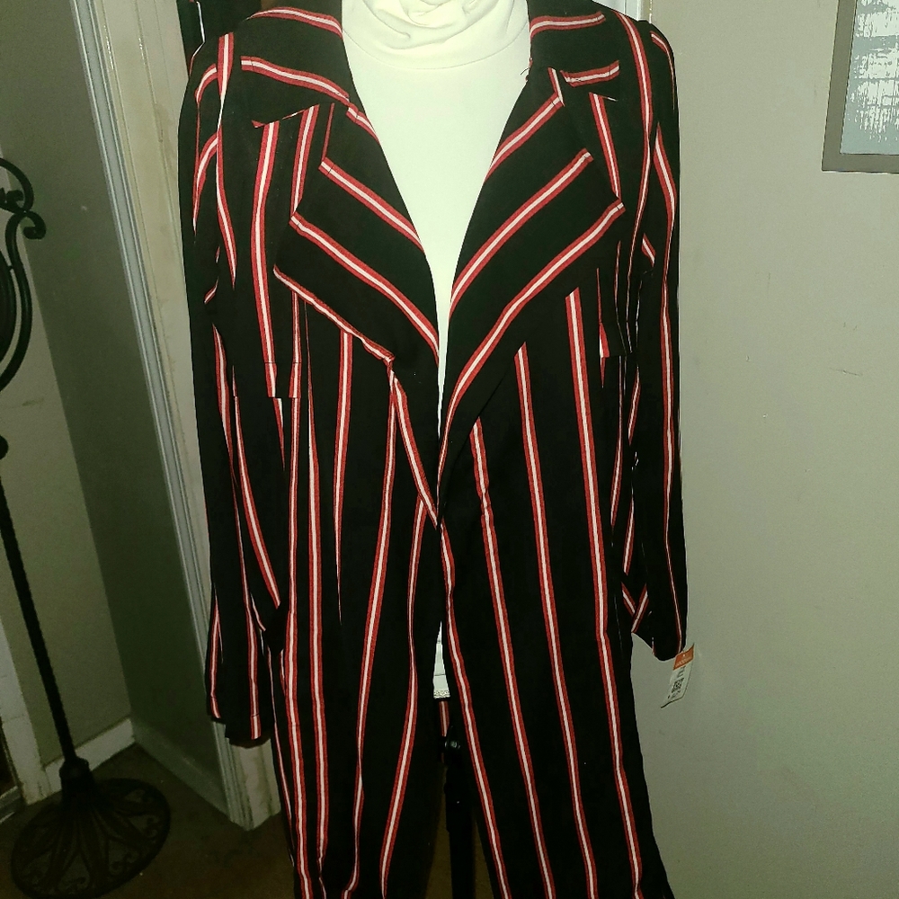 Active USA cardigan/blazer.